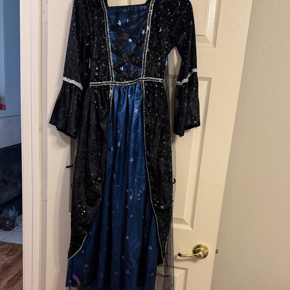 Girls Spirit Halloween Wizard costume- size XL